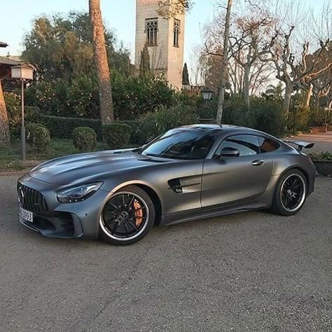 Amg Gtr, Futuristic Cars Design, Dream Cars Mercedes, Mercedes Amg Gt, Amg Gt, Mercedes Car, Benz Amg, Mercedes Benz Cars, Benz Car