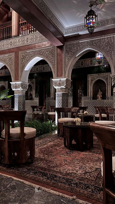 Moroccan Architecture Aesthetic, Rich Arabian Aesthetic, Morocco Architecture Modern, Islamic Architecture House Interiors, Arab House Aesthetic, Moroccan Astethic, Islamic Architecture Interior, Arab House Interior, Arab Interior Design