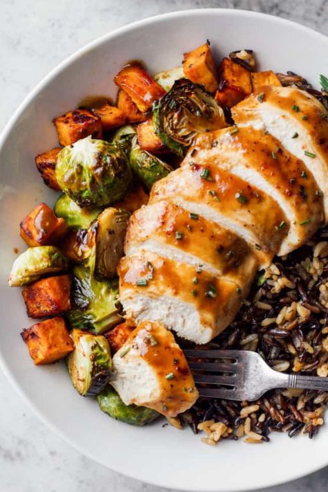 Chicken Sheet Pan Recipe, Fall Chicken Recipes, Dijon Chicken Recipes, Chicken Brussel Sprouts, Pan Chicken Breast, Maple Dijon Chicken, Sprouting Sweet Potatoes, Sweet Potato Dinner, Maple Chicken