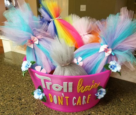 Trolls Party Activities, Trolls World Tour Birthday Party Ideas, Trolls Birthday Party Ideas Diy, Trolls Band Together Party, Trolls Pinata, Trolls First Birthday, Trolls Centerpieces Ideas, Trolls Centerpieces, Diy Trolls Birthday Party