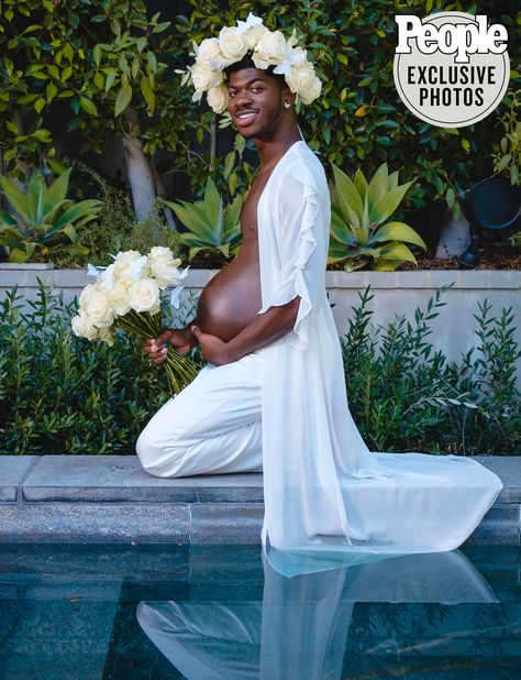 Lil Nas X Reveals He's Pregnant — with His Album — in Over-the-Top Announcement Photos Lil Nas X Pregnant, Lil Nas X Aesthetic, Big Boy, White Dress Aesthetic, Pregnant Man, Kevin Abstract, Pretty Pregnant, Cute Celebrity Guys, Expecting Baby