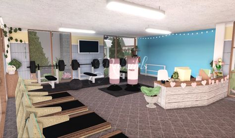 #bloxburg #bloxburgcity #bloxburggym Small School Ideas Bloxburg, Gym Build Bloxburg, Bloxburg Gym Layout Ideas, Bloxburg Hotel Check In Ideas, Bloxburg Mall Interior, Bloxburg Pc Setup, Gym In Bloxburg, Front Desk Bloxburg, Cute Bloxburg Apartment