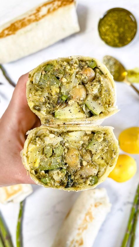 Vegetarian Pesto, Freezer Burritos, Pesto Soup, Healthy Pesto, Lemon Pesto, Vegan Burrito, Spiced Chickpeas, Freezer Meal Prep, Burritos Recipe