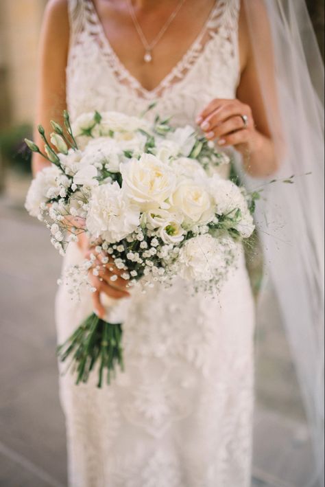 Bridal Bouquet Gypsophila White Roses, White Gypsophila Bouquet, Bridal Bouquet Gypsophila, White Flowers For Wedding Bouquet, White Rose Gypsophila Bouquet, Flower Bouquet Wedding White, White Rose And Carnation Bouquet, White Roses And Carnations Bouquet, Gypsophila And White Rose Bouquet