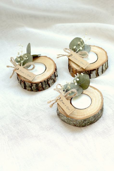 Eucalyptus Decor, Sweet Wedding Favors, Homemade Wedding Favors, Soap Wedding Favors, Real Green, Diy Wedding Gifts, Homemade Wedding, Engagement Favors, Bridesmaid Favors