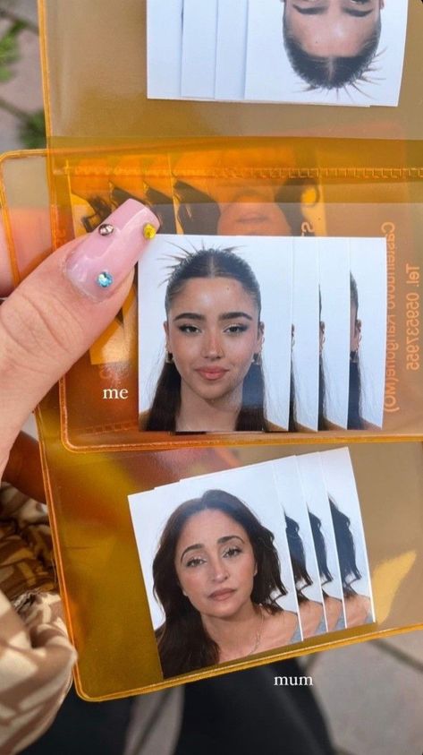 Drivers Licence Makeup, License Id Picture Makeup, Drivers Licence Photo Makeup, Passport Makeup Look, License Photo Makeup, Passport Photo Aesthetic, Drivers Licence Photo, Driver License Picture, Yasmine Barbieri