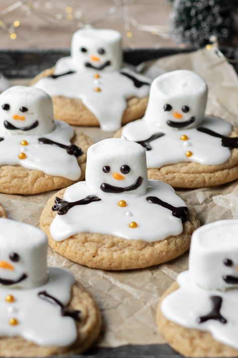 Melting Snowman Cookies Recipe, Melting Snowman Cookies, Snowman Cookies Recipe, Melted Snowman Cookies, Small Batch Cookies, Seasonal Baking, Melting Snowman, Small Batch Baking, Marshmallow Snowman