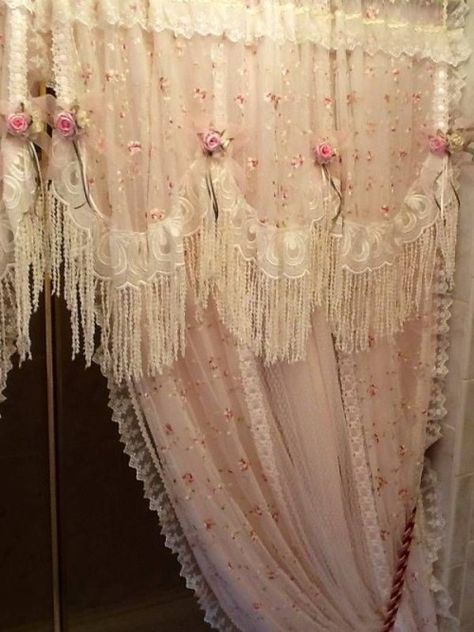 by Cris Figueired♥ Rideaux Shabby Chic, Shabby Chic Shower, Shabby Chic Shower Curtain, Victorian Curtains, Decoration Shabby, Estilo Shabby Chic, Shabby Chick, Shabby Chic Curtains, The Curtains