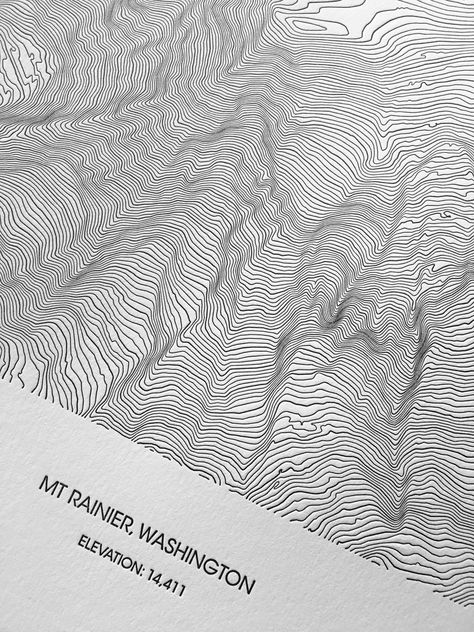 Carte topographique de Mount Rainier Letterpress Washington Wall Decor Mt Rainer Art Topo Map Gifts - Etsy France #graphicdesign #leaf #branding. Topographic Map Art, Mt Rainer, Logos Ideas, Contour Map, Contour Line, Topo Map, Map Gifts, December 2022, Illusion Art