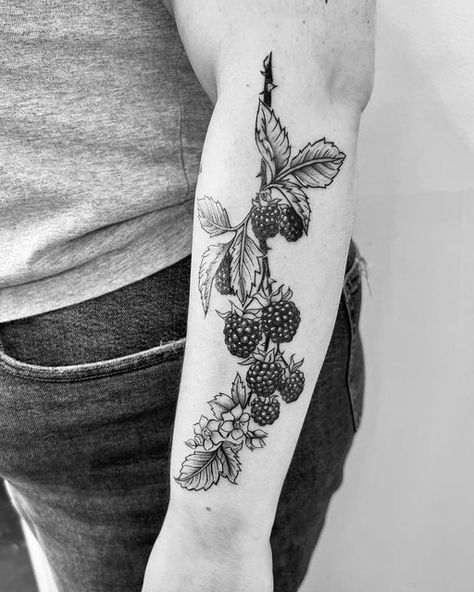 Blackberry Sprig Tattoo, Blackberry Bramble Tattoo, Blackberry Branch Tattoo, Blackberry Vine Tattoo, Berry Tattoos, Raspberry Tattoos, Raspberry Tattoo, Baking Tattoo, Blackberry Tattoo