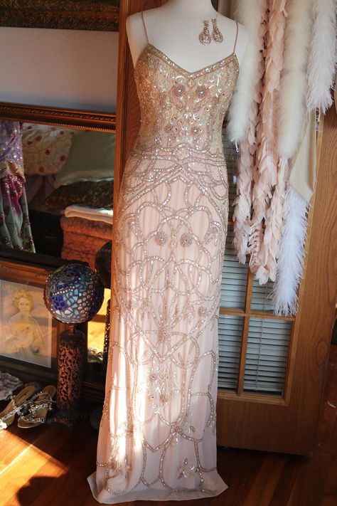 Rose gold with irrescent green aroura borealis beaded wedding | Etsy Art Nouveau Dress Evening Gowns, Beaded Dress Vintage, Art Deco Outfits, Beaded Prom Dress Vintage, Art Deco Bridesmaid Dress, Vintage Beaded Wedding Dress, Vintage Gold Dress, 1920s Dresses Formal, Art Deco Aesthetic Outfit