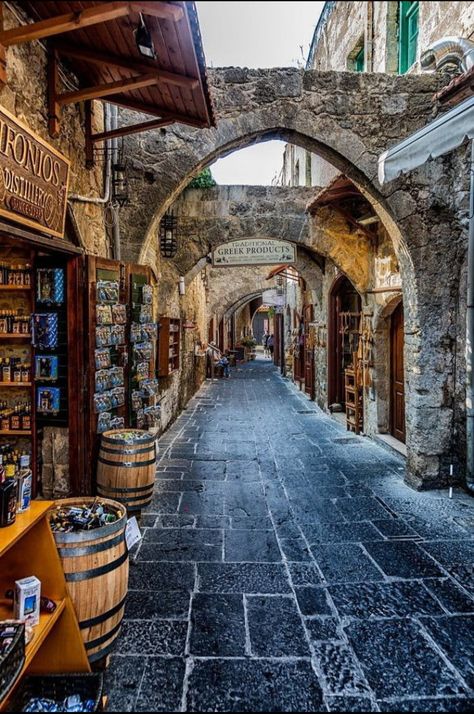 Greek walkway - 9GAG Rhodes Greece, Greek Isles, Medieval Village, Beaux Villages, Medieval Town, Luxury Art, Corfu, Macedonia, Greece Travel