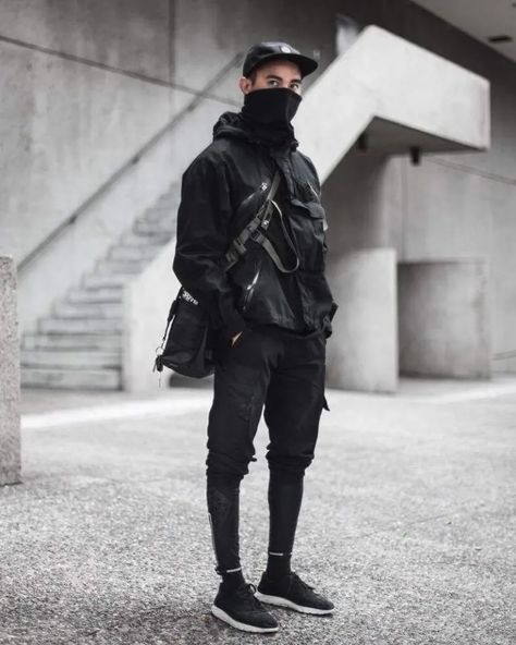 Cyberpunk Mode, Alternative Mens Fashion, Urban Fashion Editorial, Asian Streetwear, Techwear Outfits, Urban Apparel, Techwear Fashion, Streetwear Mode, Cyberpunk Fashion