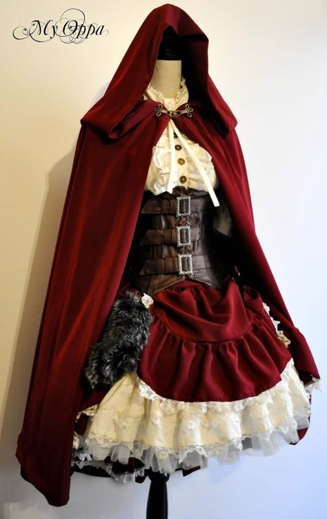 Red Riding Hood Cosplay, Little Red Riding Hood Costume, Riding Hood Costume, Knight Outfit, Red Riding Hood Costume, Steampunk Dress, Queen Costume, Fantasias Halloween, Little Red Riding Hood