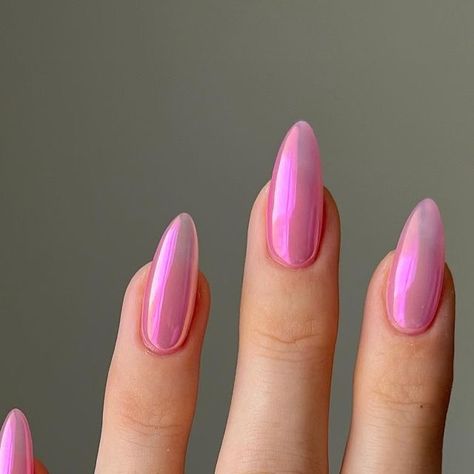 Thermo Nails, Fun Chrome Nails, Bubble Gum Nails, Duochrome Nails, Bubble Gum Pink Nails, Bubble Nails, Barbie Nails, Unghie Sfumate, Pink Chrome Nails