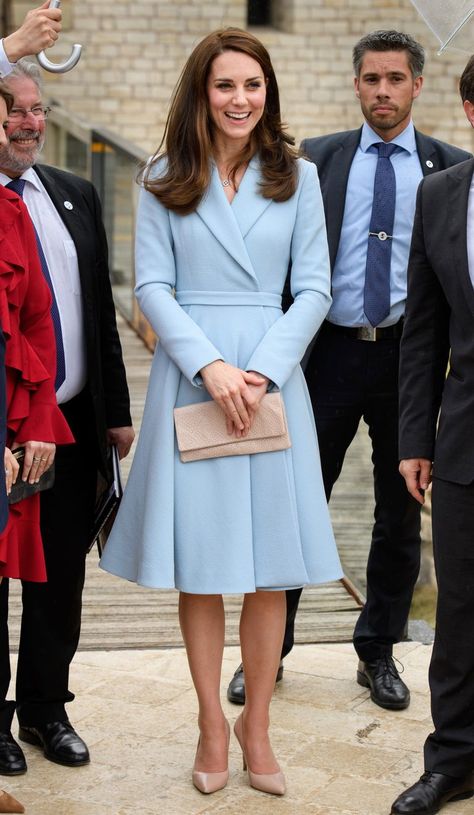 Kate Middleton's Most Expensive Outfits of 2017 - Kate Middleton Fashion 2017 Ducesa Kate, Moda Kate Middleton, Kate Middleton Stil, Kate Middleton Shoes, Style Kate Middleton, Expensive Outfits, Kate Middleton Style Outfits, Duchesse Kate, Düşes Kate