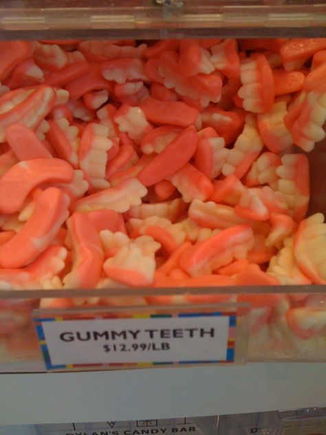 Gummy Teeth - Need I say more. Gummy Teeth, Cameron Core, Dental Nurse, Dental Business, Dental Assisting, Dental Fun, Dentist Humor, Dental Center, Chesapeake Va