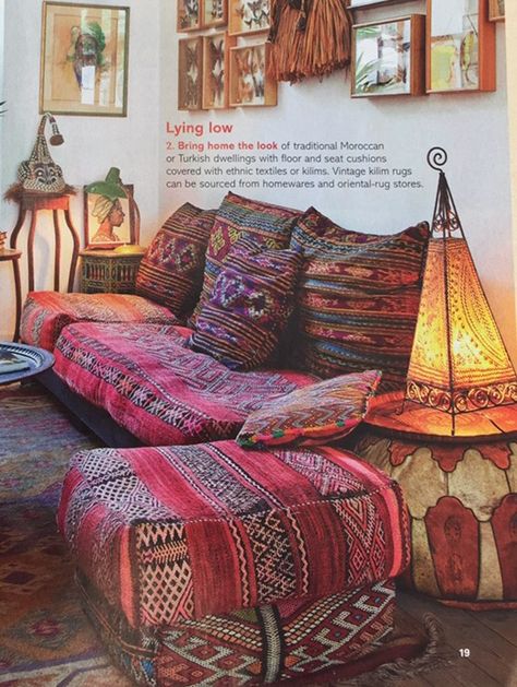 Turkish Style Home Decor, Moroccan Seating Area, Turkish Style Home, Turkish Patio Ideas, Cosy Moroccan Living Room, Turkish Living Room Traditional, Turkish Decor Living Room, Turkish Room Decor, Moroccan Floor Seating