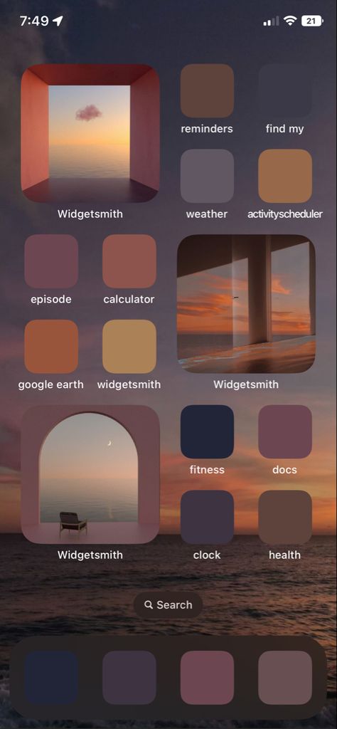 sunset, aesthetic, home screen, warm sunset Themed Homescreen Ideas, Ios 16 Homescreen Aesthetic, Ios 16 Wallpaper Sunset, Spring Homescreen Aesthetic, Pretty Home Screen, Phone Themes Colorful, Theme Iphone Aesthetic, Sky Wallpaper Aesthetic, Ios 16 Home Screen Ideas Orange