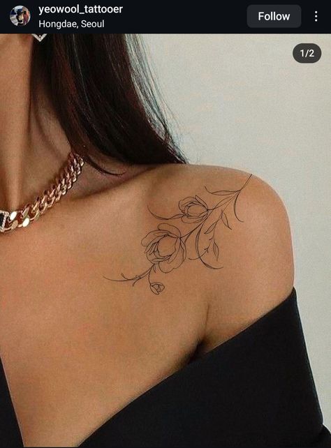 Female Back Shoulder Tattoos, Daffodil Tattoo Shoulder, Small Flower Shoulder Tattoo, Shoulder Bone Tattoos For Women, Fineline Shoulder Tattoo, Fine Line Shoulder Tattoos For Women, Flower Shoulder Cap Tattoo, Big Rib Tattoos For Women, Tattoo Ideas Collar Bone For Women