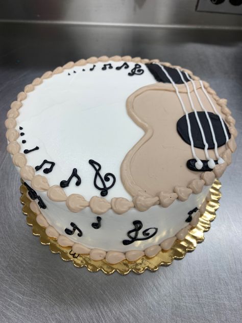 Guitar Bday Cake, Guitar Design Cake, Electric Guitar Birthday Cake, Music Cakes Birthday, Guitar Cake Ideas Birthday, Music Themed Cakes For Men, Country Music Cake, Guitar Themed Birthday Party, Guitar Cake Ideas