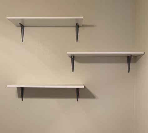 Shelf For Bedroom Wall, Diy Bedroom Shelving Ideas Wall Shelves, How To Make A Wall Shelf, Diy Wall Shelf Easy Cheap, Cheap Diy Shelves Wall Shelves, Wall Shelves Bedroom Ideas, Easy Diy Shelves Wall Shelves, Diy Cheap Shelves, Easy Shelves Diy