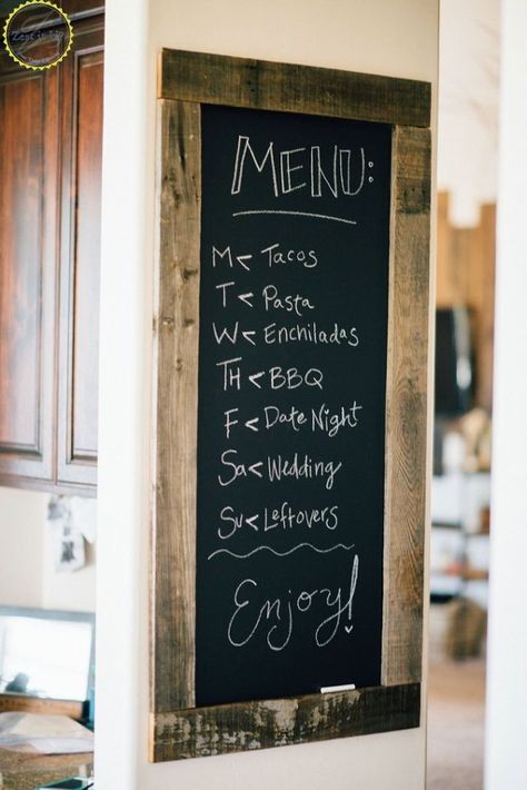 Use chalkboard paint on the wall and then frame it! Great idea! Kitchen Chalkboard Sign, Chalkboard Wall Kitchen, Kitchen Chalkboard, Diy Kitchen Projects, Diy Chalk, Pretty Kitchen, Diy Chalkboard, Kitchen Gallery, Wine Rack Wall