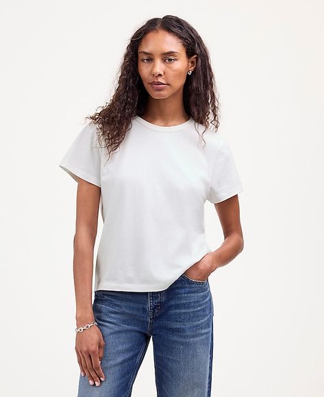 Cotton Perfect Crewneck Tee | Madewell Running Errands Outfit, Style Wide Leg Jeans, Wide Leg Jeans Outfit, Basic White Tee, Cropped Wide Leg Jeans, Half Zip Sweaters, Soft Summer, Jeans Outfit, T Shirt And Jeans