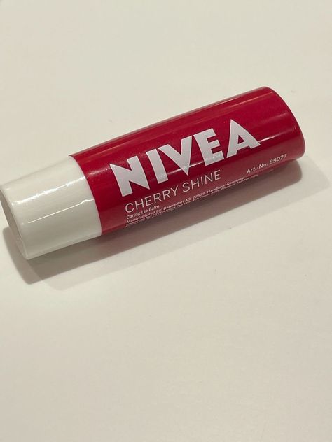 lips lipbalm chapstick skincare aesthetic nivea care girly itgirl Nivea Lip Balm, Cherry Lip Balm, Eyeliner Techniques, Chapstick Lip Balm, Alat Makeup, Lip Gloss Balm, Flawless Makeup Application, Skincare Essentials, Mascara Tips