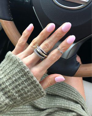 Light pink rounded nails dip manicure Best Light Pink Dip Nail Color, Light Pink Nails Round, Rounded Short Nails, Pink Rounded Nails, Pink Round Acrylic Nails, Light Pink Oval Nails, Round Dip Nails, Light Pink Dip Powder Nails, Light Pink Dip Nails