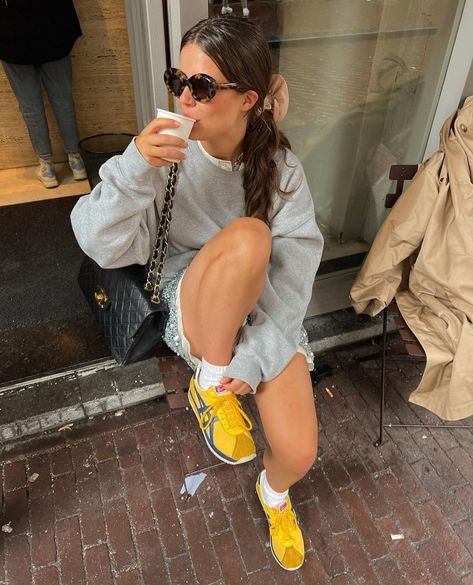 Girl, 2023, summer, autumn, moda, coffee, glass, dag, you, style, 2024, Tiger Shoes Onitsuka Woman Outfit, Onitsuka Tiger Outfit, Yellow Shoes Outfit, Sneakerhead Outfits, Tiger Shoes, Fall Fashion Coats, Yellow Sneakers, Yellow Fits, Sneakers Looks