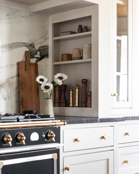 Stove Alcove Kitchen, Range Nook, Stove Alcove, Kitchen Niche, Stove Design, House On The Hill, Victorian Kitchen, Kitchen Transformation, Kitchen Range