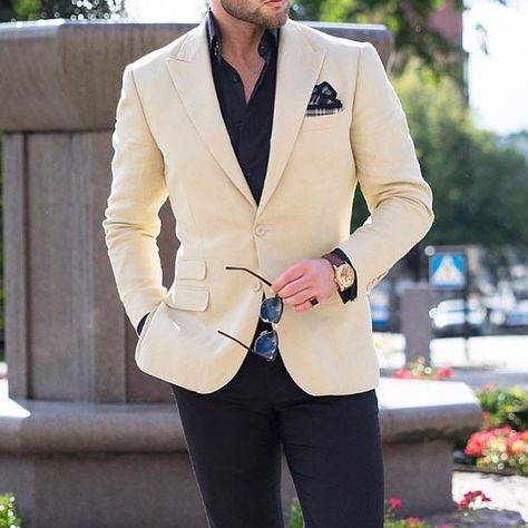 Men Casual Jacket, Beige Blazer Outfit, Boys Blazer, Dapper Fashion, Grooms Men, Classy Coat, Blazer Outfits Men, Blazer For Men, Men Coat