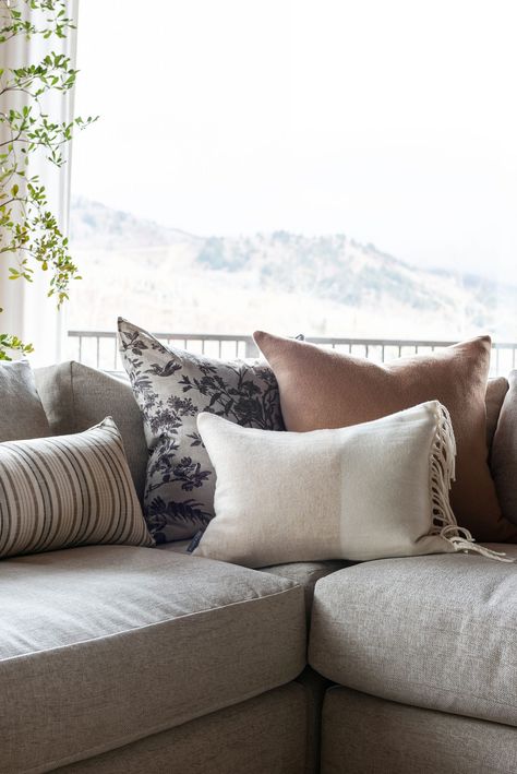 How To Style Pillows on a Sectional - Studio McGee Grey Couch Styling Pillows, How To Style Grey Sectional Couch, Studio Mcgee Sectional Living Room, Studio Mcgee Sofas, Sectional Couch Pillows Ideas, Family Room Nook Ideas, Studio Mcgee Cushions, Pillows For Cream Sectional, Studio Mcgee Grey Sofa