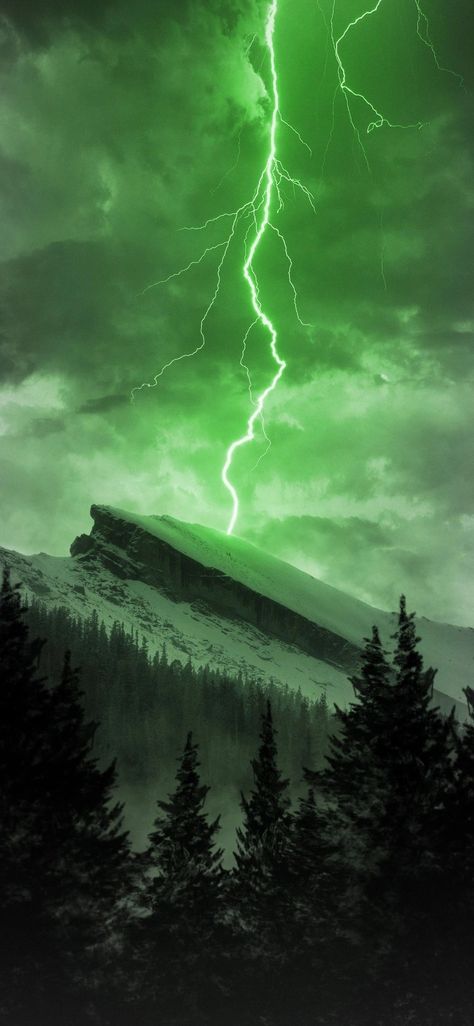 Green Thunder Aesthetic, Green Lightning Wallpaper, Green Lightning Aesthetic, Storm Wallpaper Iphone, Thunder Storm Wallpaper, Lightning Wallpaper Hd, Lightning Storm Aesthetic, Thunderstorm Wallpaper, Thunder Background