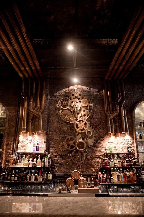 Steampunk Interior Design, Steampunk Bar, Décor Steampunk, Steampunk Bedroom, Steampunk Interior, Steampunk Home Decor, Bar Deco, Restaurant Pictures, Steampunk Tendencies