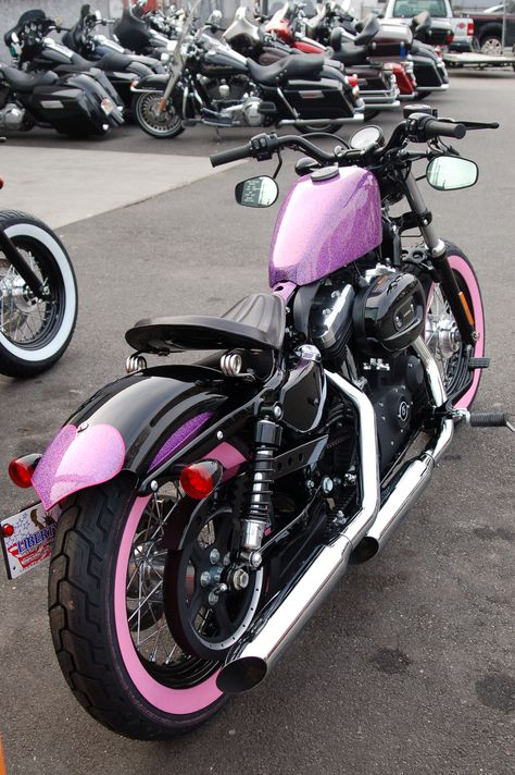 Pink Lady.  Like the rear-view mirror placement. Moto Chopper, Motos Bobber, Harley Davidson Custom Bike, Pink Motorcycle, Moto Logo, Pink Bike, Classic Harley Davidson, Harley Davidson Chopper, Harley Bikes