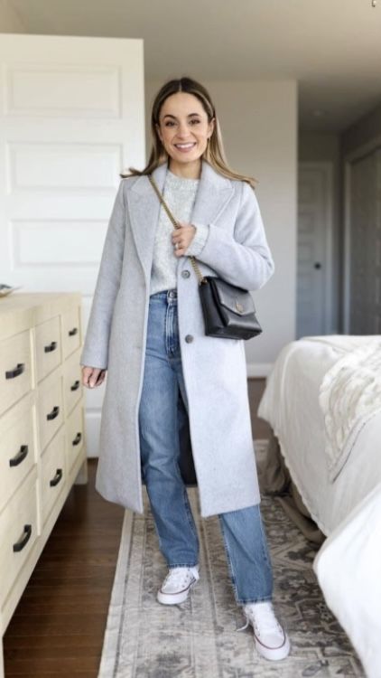 Gray Winter Coat Outfit, Relaxed Jeans Outfit Winter, Grey Coatigan Outfit, Grey Herringbone Coat Outfit, Long Grey Wool Coat Outfit, Grey Coat Outfit Fall, Light Blue Coat Outfit Winter, Gray Long Coat Outfit, Light Gray Coat Outfit