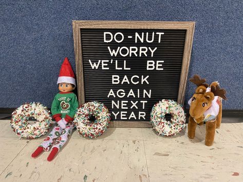 Elf On Shelf I’m Back, Donut Worry, Shelf Ideas, The Elf, Christmas Elf, Elf On The Shelf, Donuts, No Worries, Elf