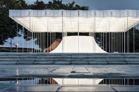 Gallery of Floating Pavilion / Shen Ting Tseng architects - 19 Floating Pavilion, Water Pavilion, Water Architecture, Pool Pavilion, Floating Architecture, Pavilion Architecture, Modern Architecture Interior, Wood Architecture, Shade Structure