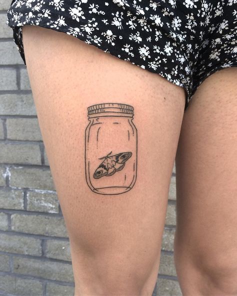 Moth in a mason jar from yesterday! Thanks again! Mason Jar Tattoo, Jar Tattoo, Hannah Tattoo, Tattoo Tv Shows, Moth Tattoo Design, Bottle Tattoo, Fire Tattoo, Moth Tattoo, Friend Tattoos