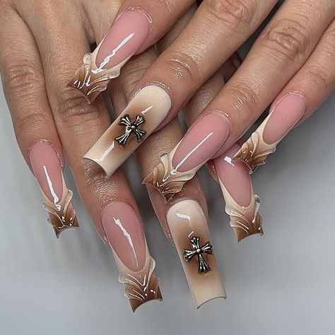 2024 Summer Acrylic Nails: Bright Neon Art Ideas for Coffin, Square, and Almond Shapes Neon Art Ideas, Acrylic Nails Bright, Black French Tip Nail, Halo Nails, Brown Acrylic Nails, Square Nail Designs, Cream Nails, Cute Acrylic Nail Designs, Dope Nail Designs