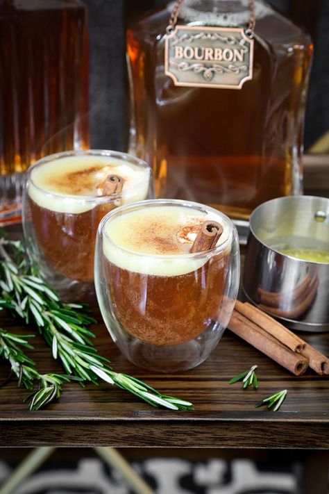 Buttered Bourbon, Nut Goodie, Caramel Cocktail, Quiche Florentine, Apple Martini Recipe, Caramel Apple Martini, Florentine Recipe, Apple Pie Cocktail, Rosemary Cocktail