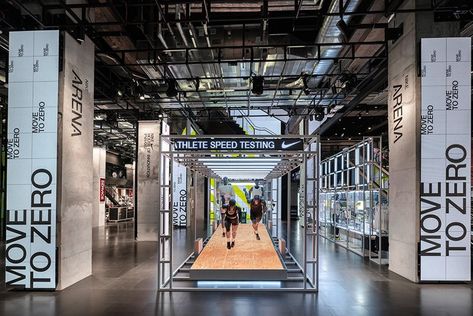 NIKE weaves 85,000 kilos of sustainable material into new flagship store in paris Nike Typography, Nike Retail, Nike Paris, Fit App, Paris Store, Paris Home, Wear Store, Retail Store Design, New Space