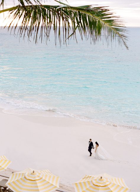 Read More: https://www.stylemepretty.com//www.stylemepretty.com/vault/image/6720983 Bermuda Wedding, Jose Villa, Style Wedding, Event Design, Style Me Pretty, Style Me, Dreaming Of You, Destination Wedding, Wedding Planning