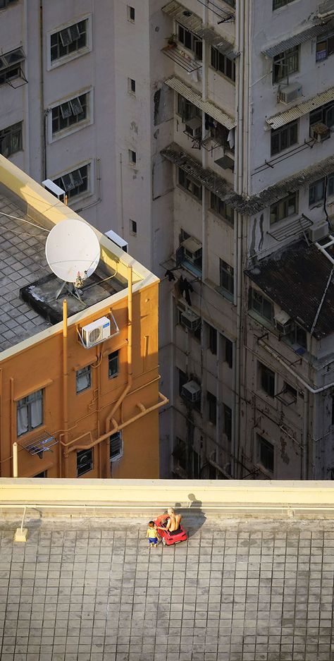 Rooftop Scene, Bg Design, Photographie Portrait Inspiration, Kunst Inspiration, Cinematic Photography, Rooftops, Photo Series, Brutalism, Birds Eye View