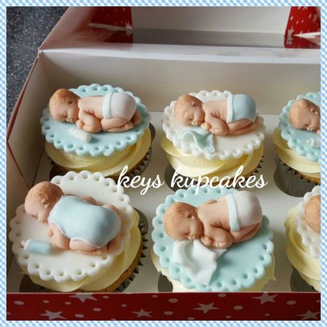 Newborn Chocolate Table Decoration, Newborn Cupcakes, Baby Rattle Cupcakes, Rattle Cupcakes, Baby Cupcakes, Baby Shower Cake Designs, Baby Mold, Baby Cupcake, Icing Techniques