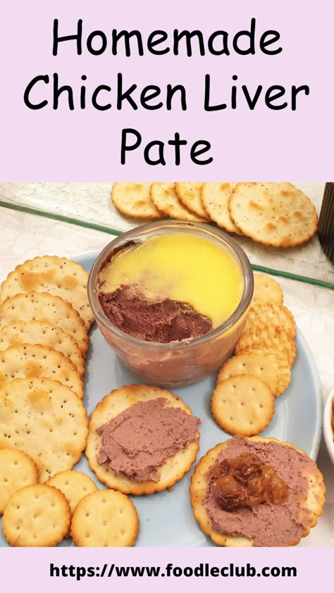 Easy Pate Recipe, Chicken Liver Pate Recipe Easy, Liver Pate Recipe Chicken, Chicken Pate Recipe, Snacks For Fall, Finger Food Easy, Chicken Liver Pate Recipe, Roasted Squash Seeds, Chicken Pate