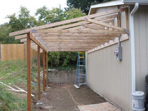 metal lean to carport Lean To Carport, Reban Ayam, Shed Roof Design, Curved Pergola, Lean To Roof, Pergola Carport, Pergola Ideas, Patio Roof, Tin Roof