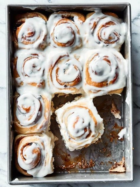 Best Christmas Brunch Recipes - Two Peas & Their Pod Two Peas And Their Pod, Best Cinnamon Roll Recipe, Homemade Cinnamon Rolls Easy, Creamy Chicken Tortilla Soup, Christmas Brunch Recipes, Cinnamon Roll Icing, Sweet Roll Recipe, Christmas Breakfast Recipe, Best Cinnamon Rolls